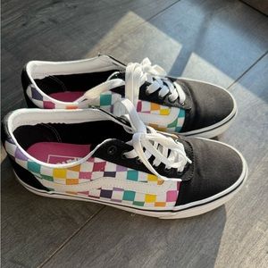 Women’s size 9 vans